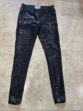 Typsyelves Black Sequin
Leggings size XS